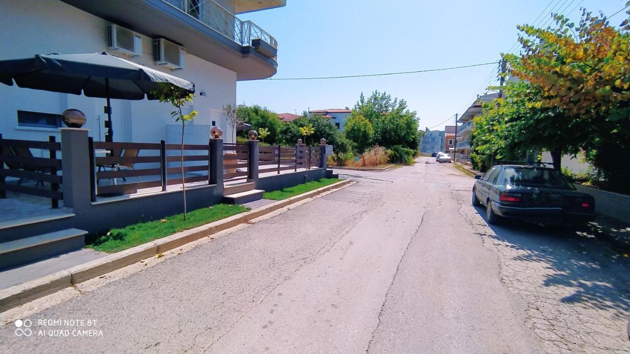 Filippou Luxury Apartments Flogita Exteriör bild
