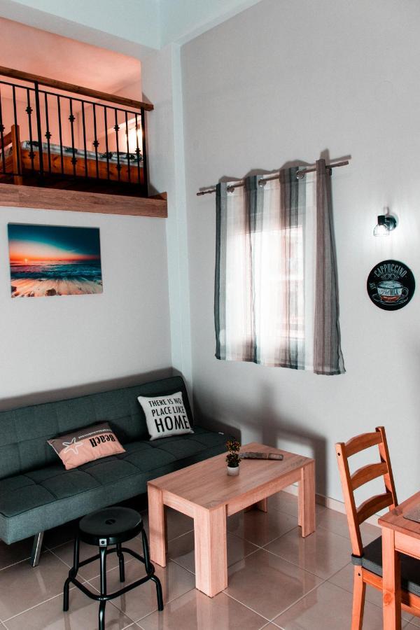 Filippou Luxury Apartments Flogita Exteriör bild